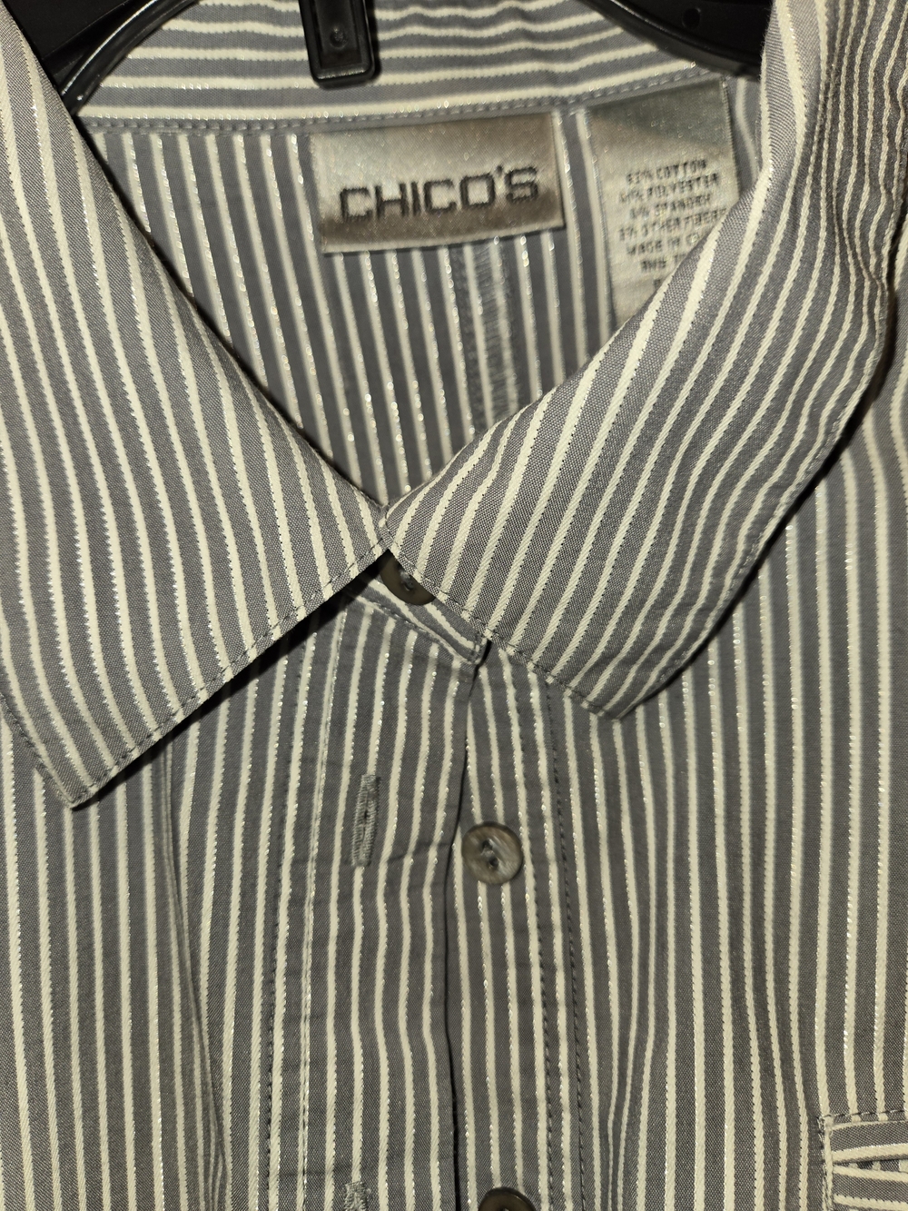 Chico's Women’s Gray & White Striped Button-Up Shirt Size 2 - Picture 5 of 5